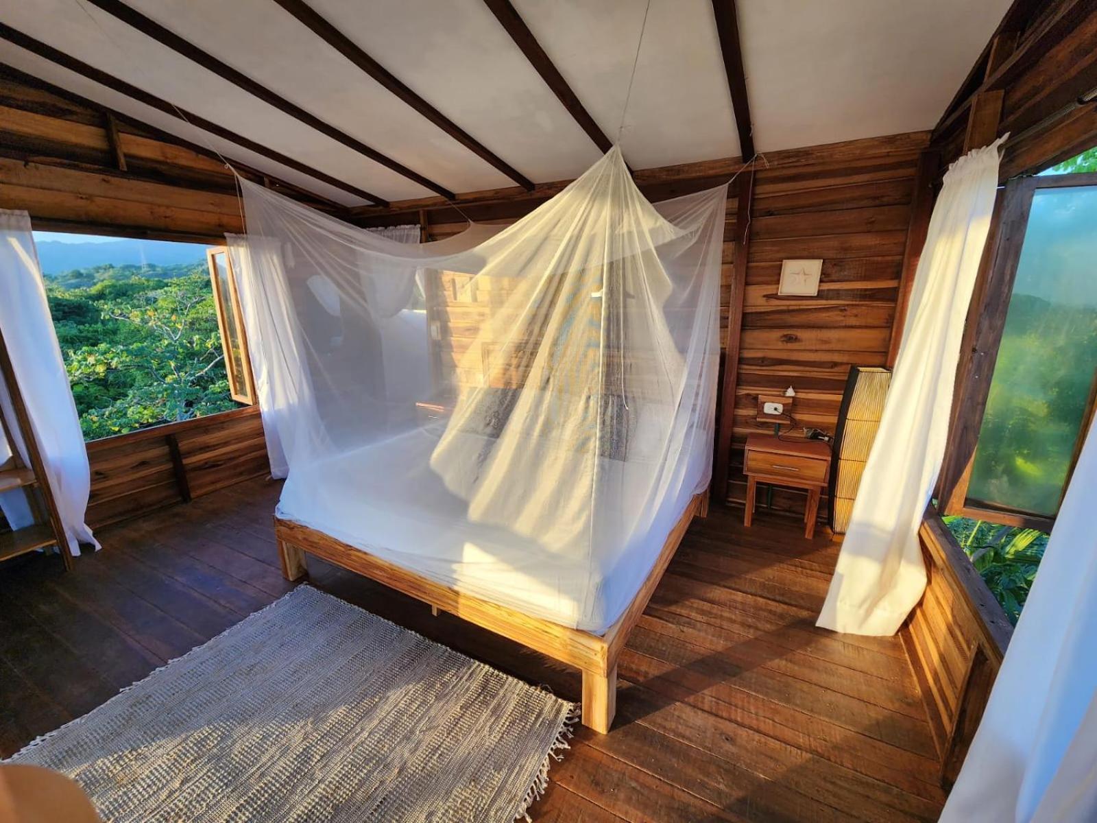 La Casita Del Bosque Lodge *